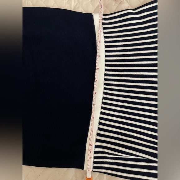 GORGEOUS BANANA REPUBLIC knit sweater dress, tank. Navy blue & white. NWT. XS. - Picture 5 of 9